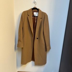 Aritizia Babaton Steadman